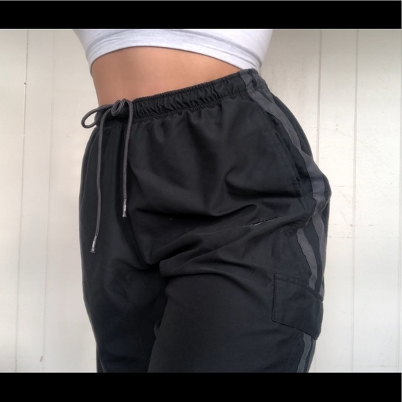 Nike Sweatpants - Picture 2 of 7